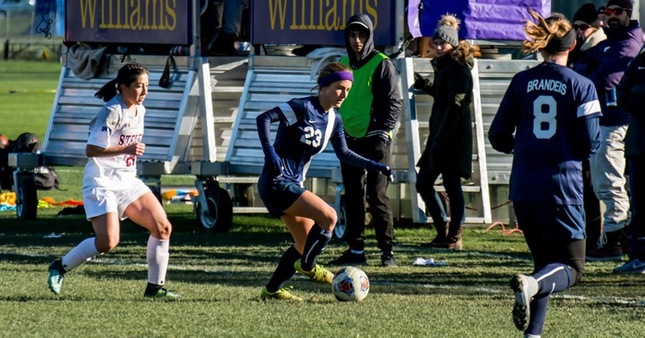 #23 Haliana Burhans '18 scored the game-winning goal (photo courtesy Williams College)